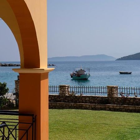 Captain Nick Aparthotel Mikros Gialos Exterior foto