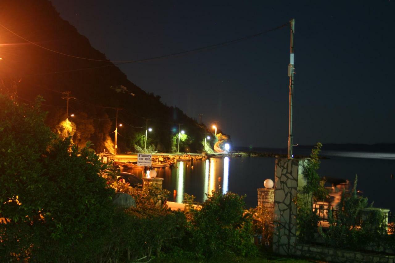 Captain Nick Aparthotel Mikros Gialos Exterior foto