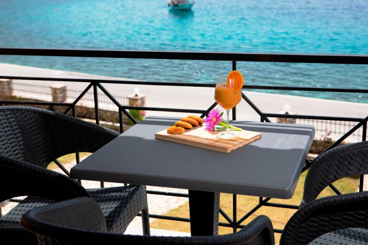 Captain Nick Aparthotel Mikros Gialos Exterior foto