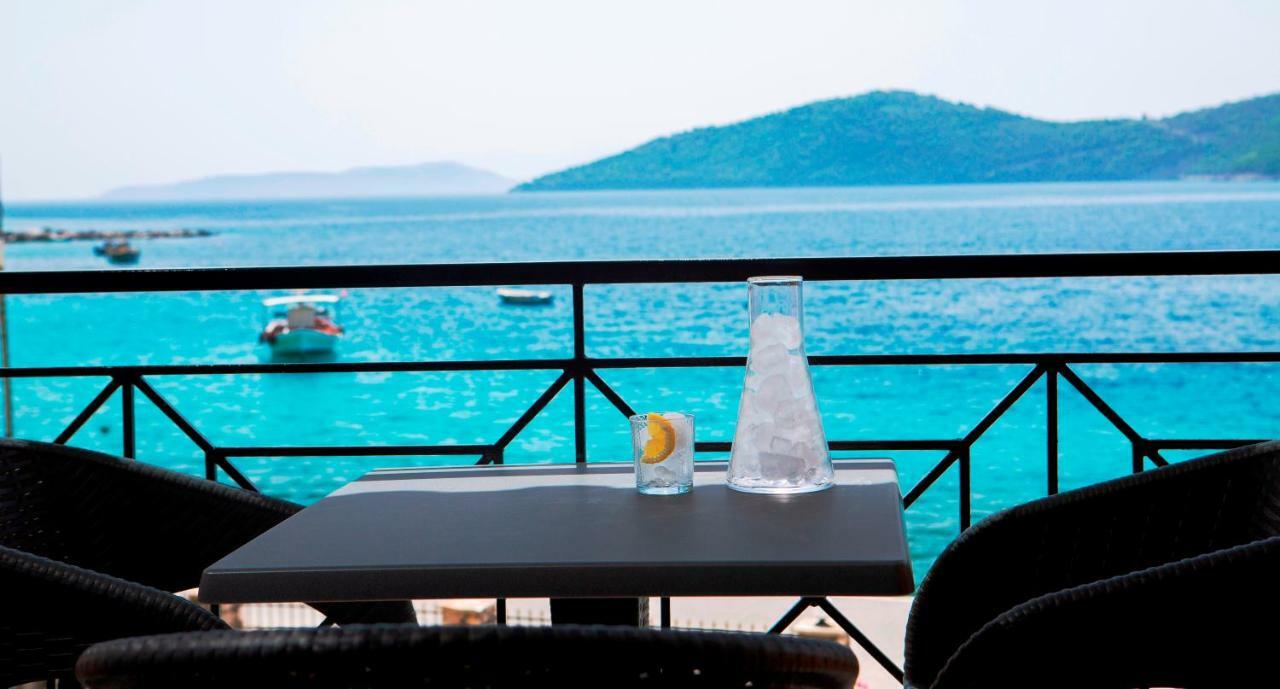 Captain Nick Aparthotel Mikros Gialos Exterior foto